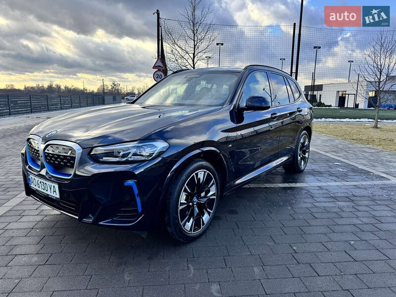 Позашляховик / Кросовер BMW iX3 2022 в Мукачевому