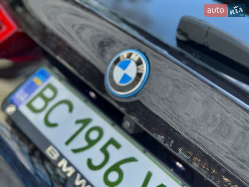 Внедорожник / Кроссовер BMW iX3 2021 в Дрогобыче