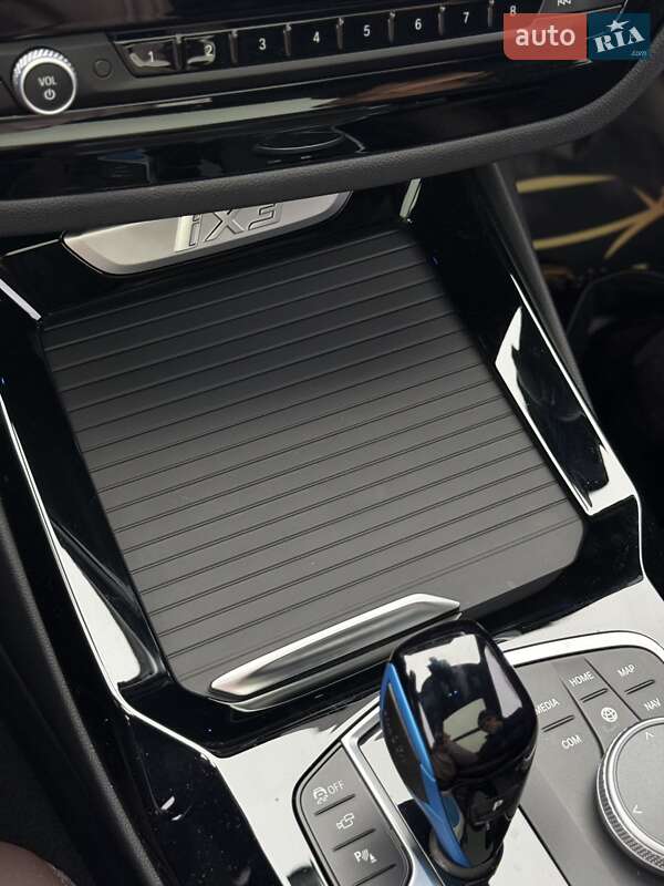 Внедорожник / Кроссовер BMW iX3 2023 в Мукачево