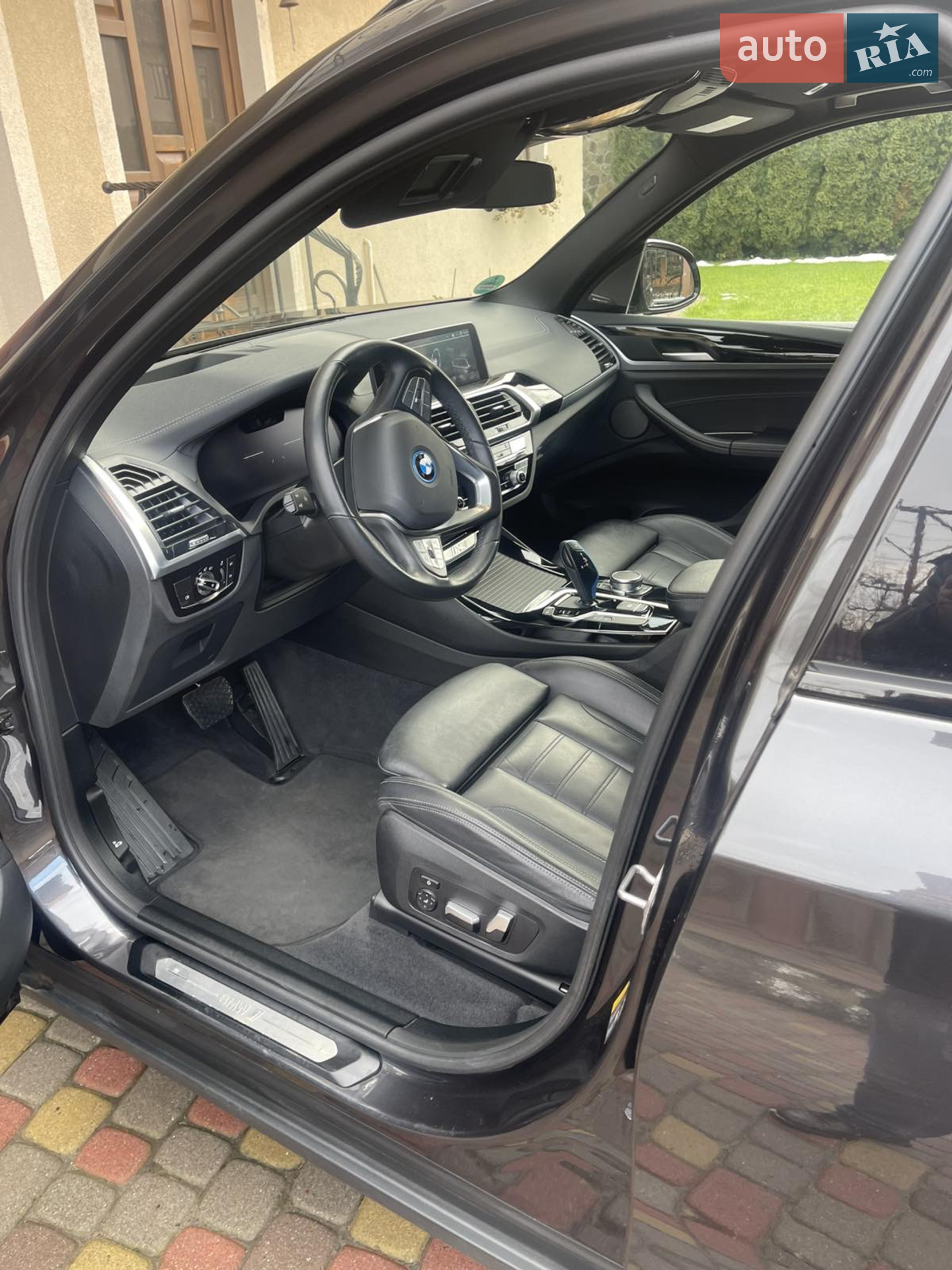 2021 BMW iX3 - мініатюра 4