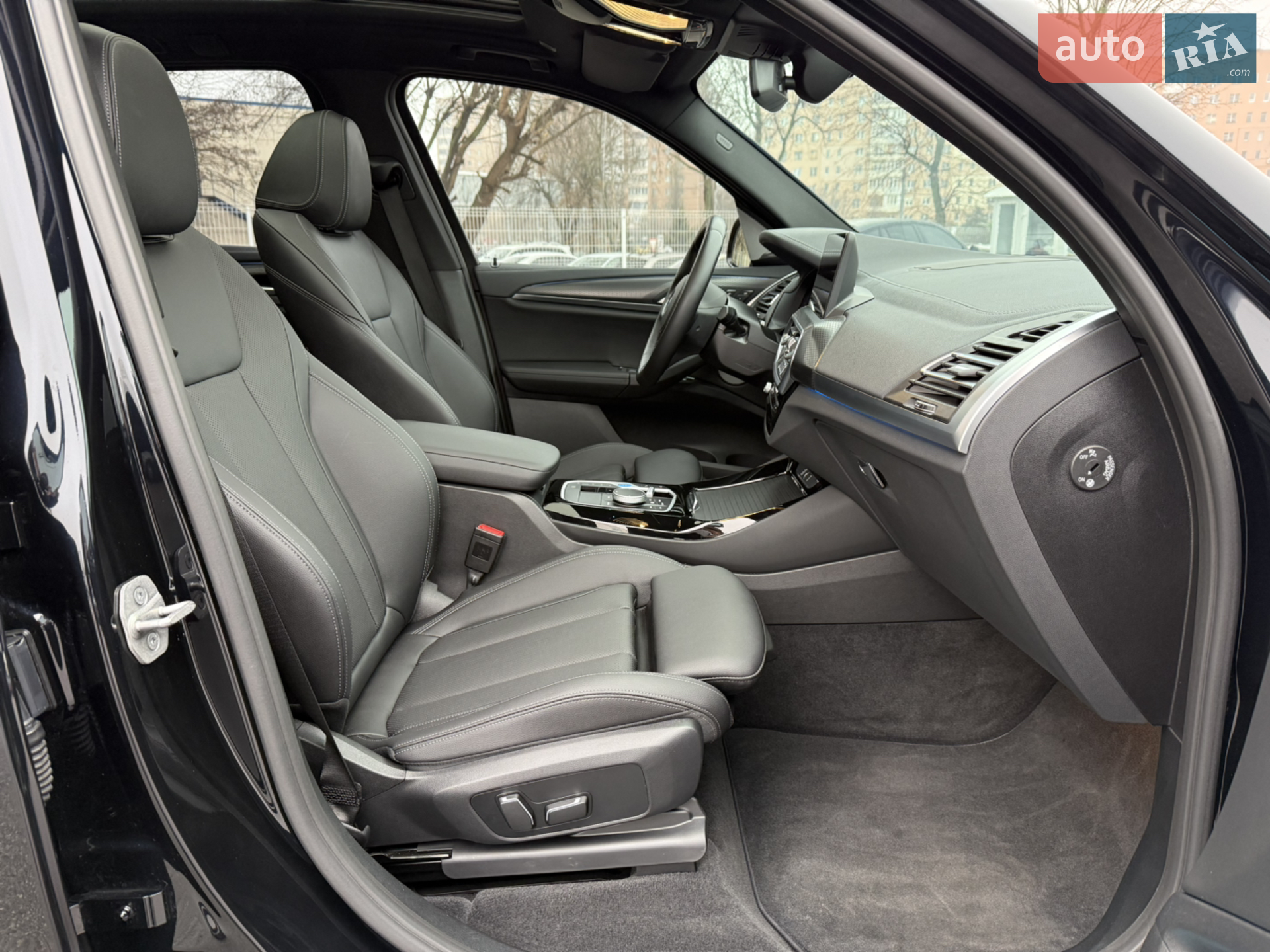 2024 BMW iX3 - мініатюра 39