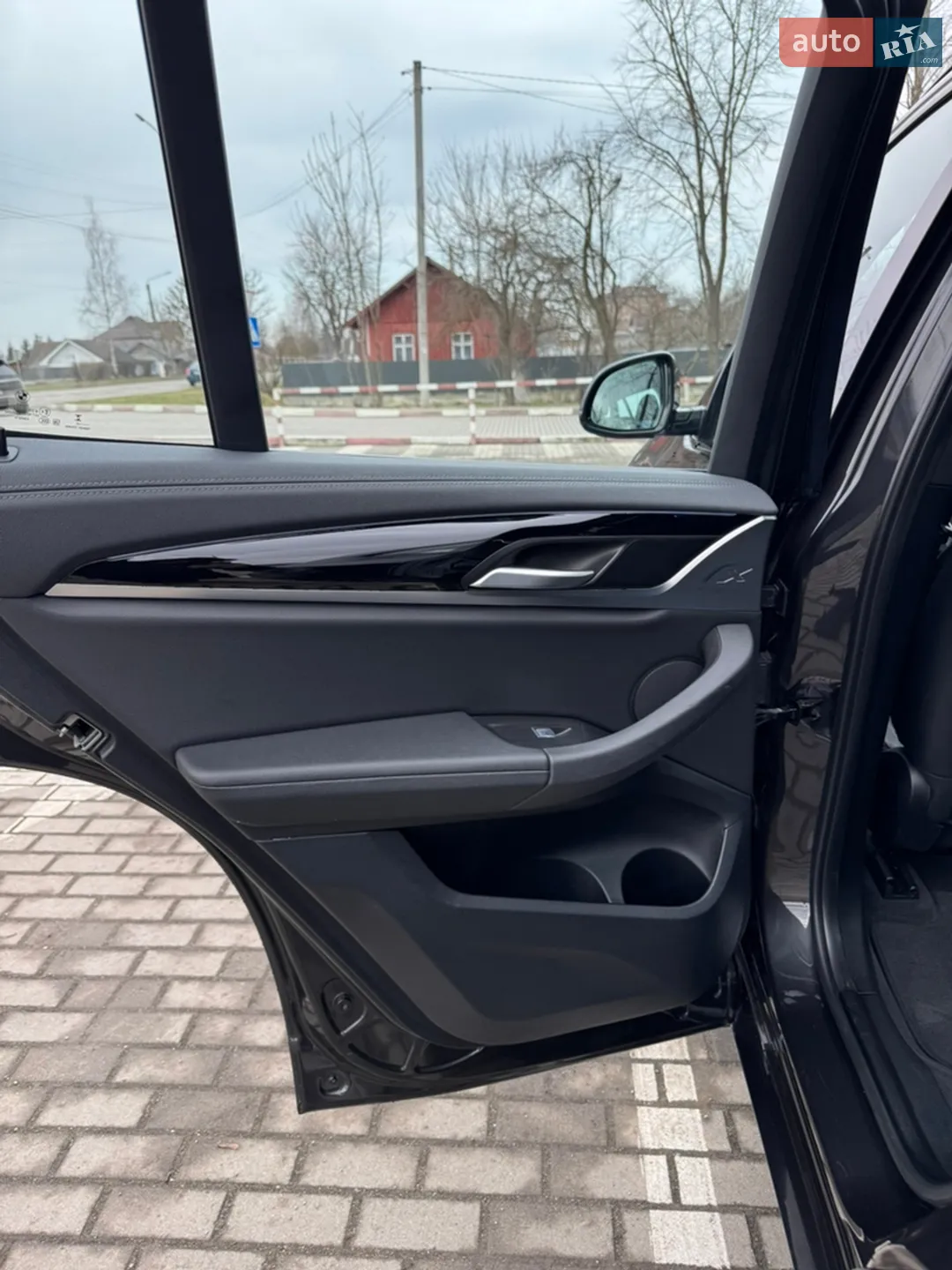 2023 BMW iX3 - мініатюра 12