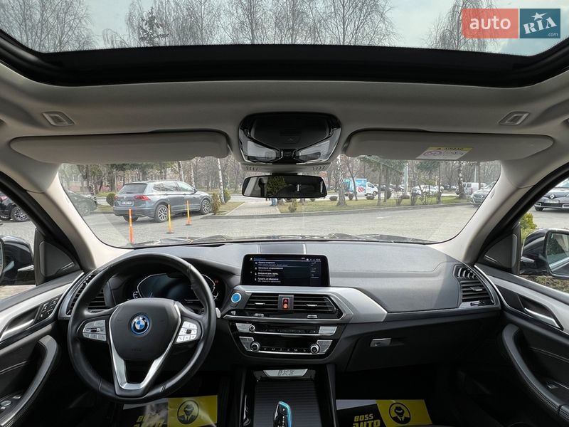 Внедорожник / Кроссовер BMW iX3 2021 в Львове фото 13 Внедорожник / Кроссовер BMW iX3 2021 в Львове