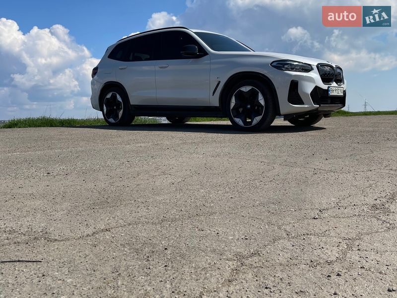 Внедорожник / Кроссовер BMW iX3 2021 в Одессе фото 20 Внедорожник / Кроссовер BMW iX3 2021 в Одессе