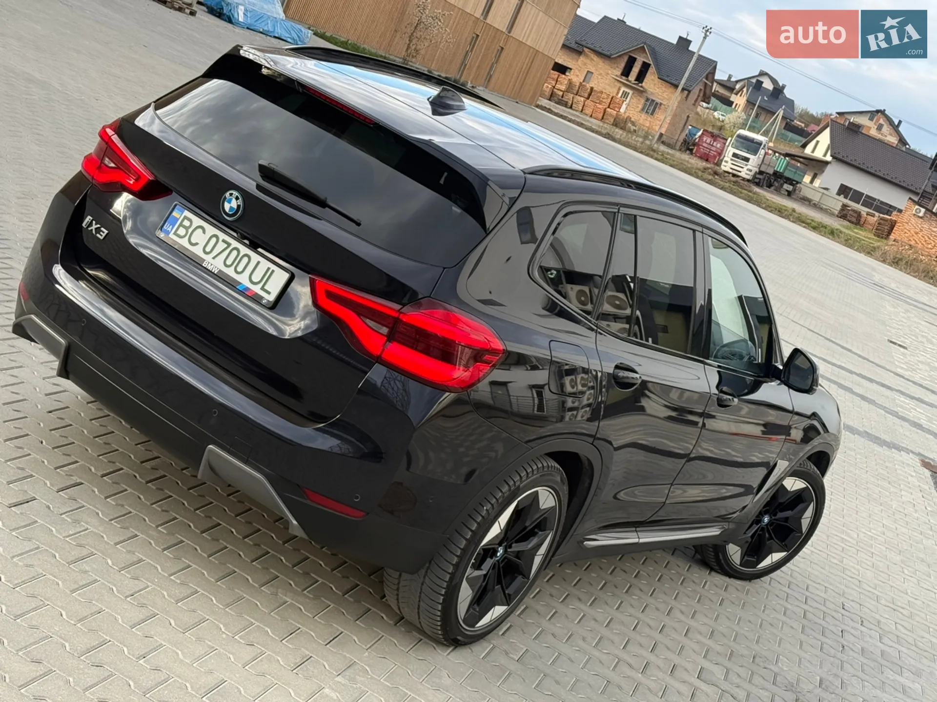 2021 BMW iX3 - мініатюра 4