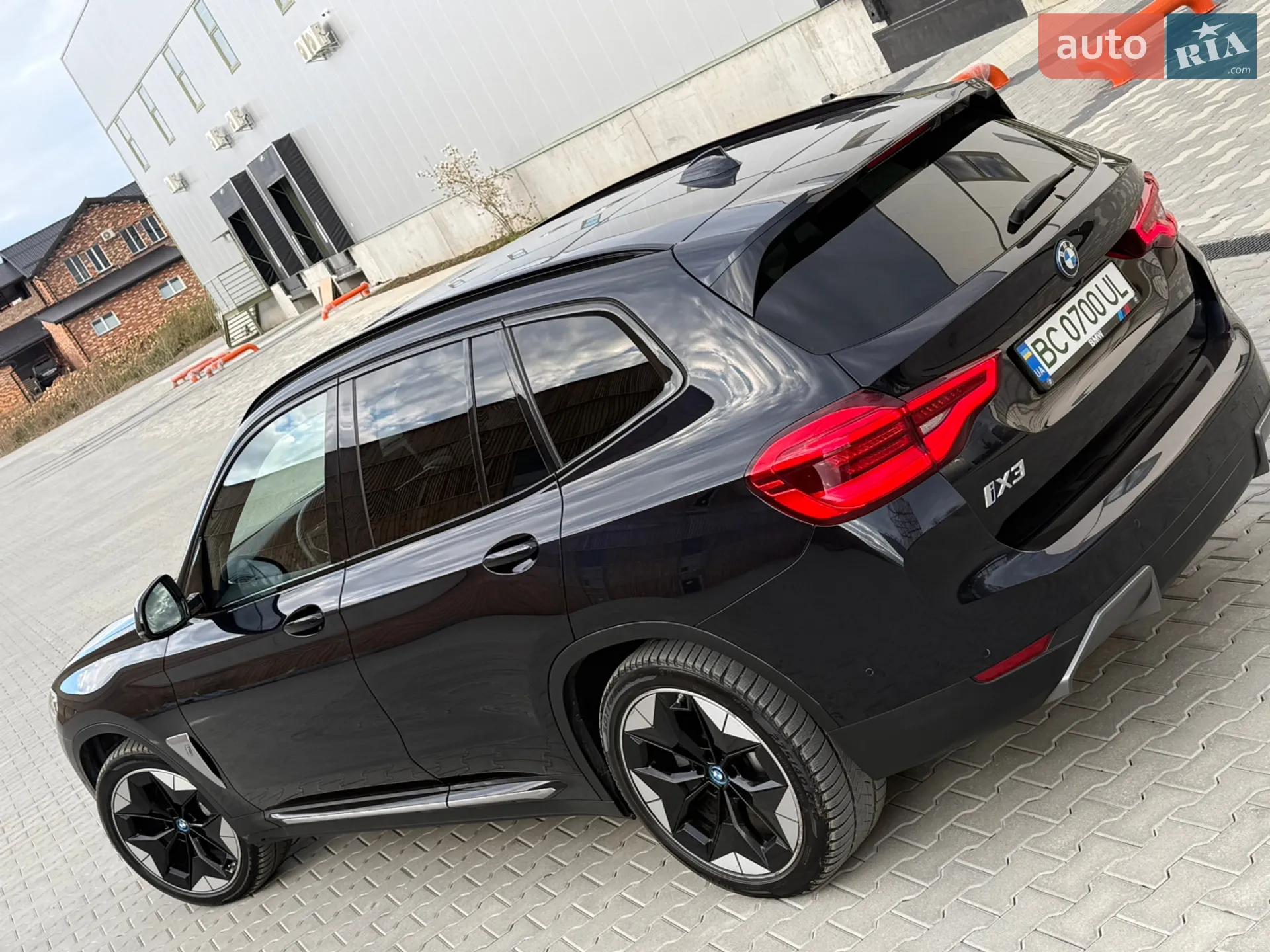 2021 BMW iX3 - мініатюра 14