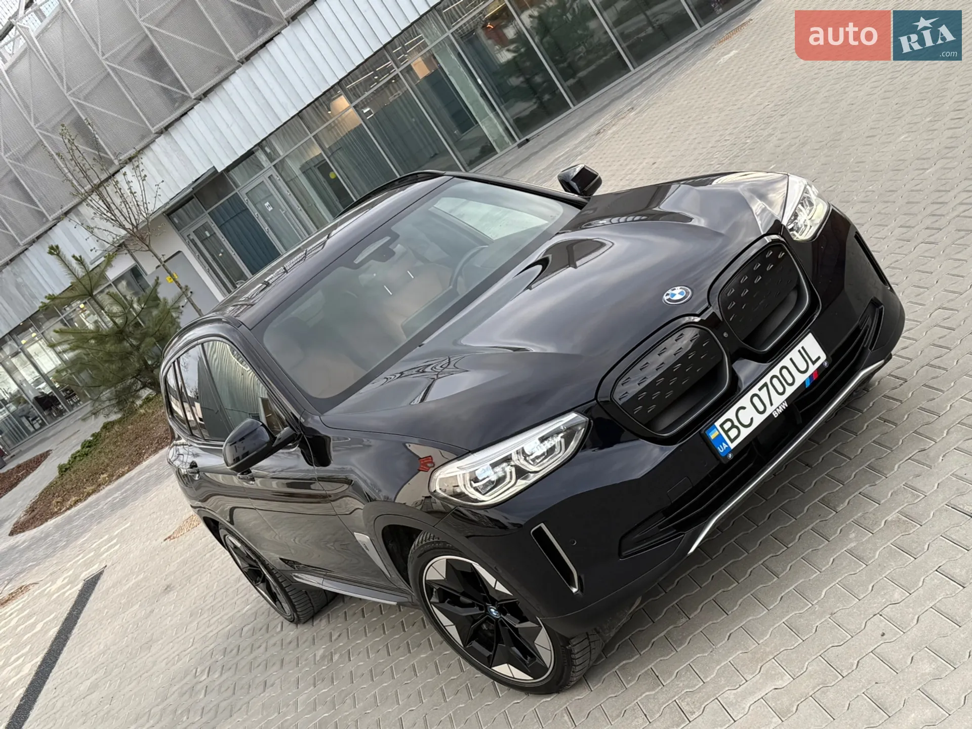 2021 BMW iX3 - мініатюра 21