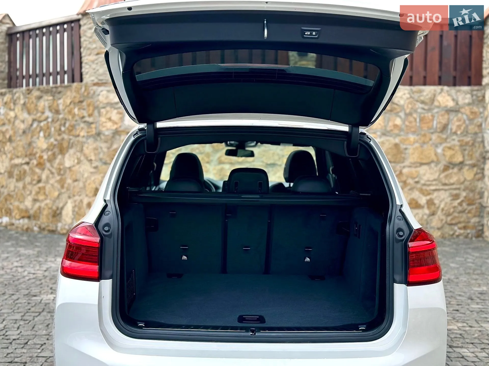 2021 BMW iX3 - мініатюра 19