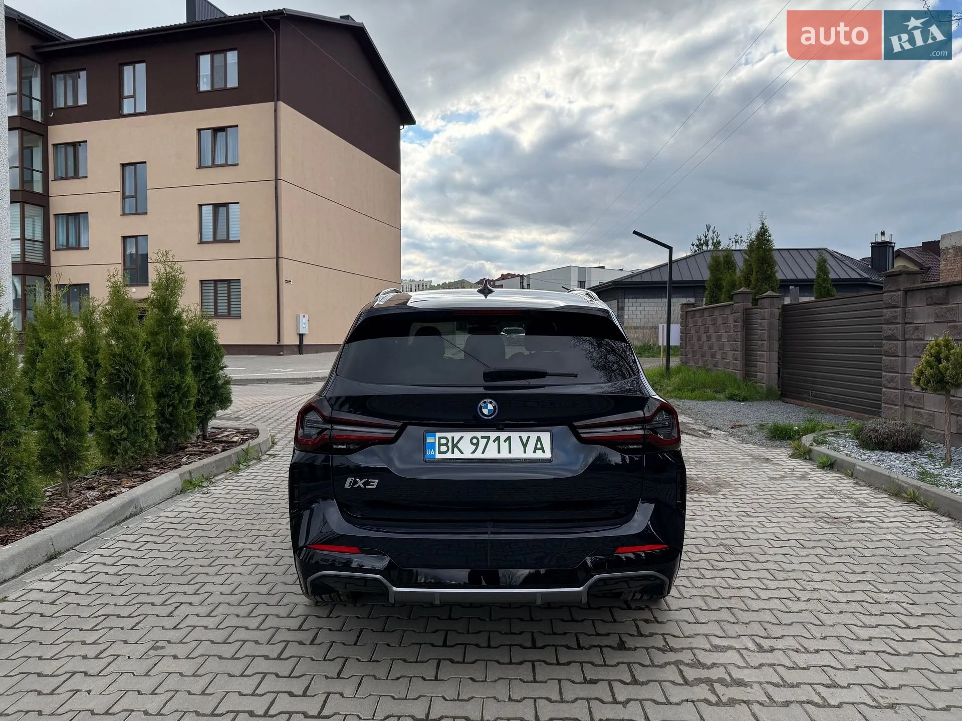 2022 BMW iX3 - мініатюра 8