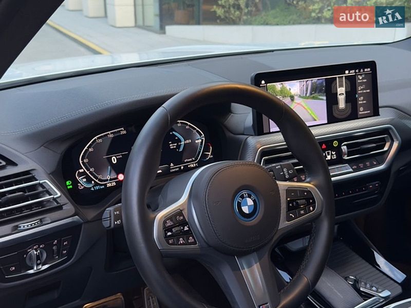 Позашляховик / Кросовер BMW iX3 2024 в Львові фото 9 Позашляховик / Кросовер BMW iX3 2024 в Львові