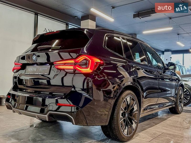 Позашляховик / Кросовер BMW iX3 2021 в Львові