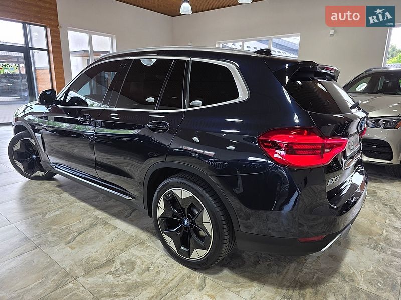 Внедорожник / Кроссовер BMW iX3 2021 в Коломые