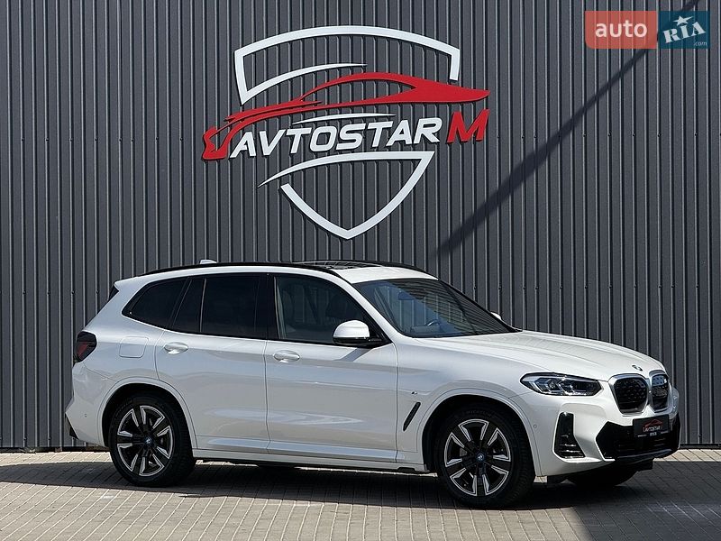Внедорожник / Кроссовер BMW iX3 2021 в Мукачево