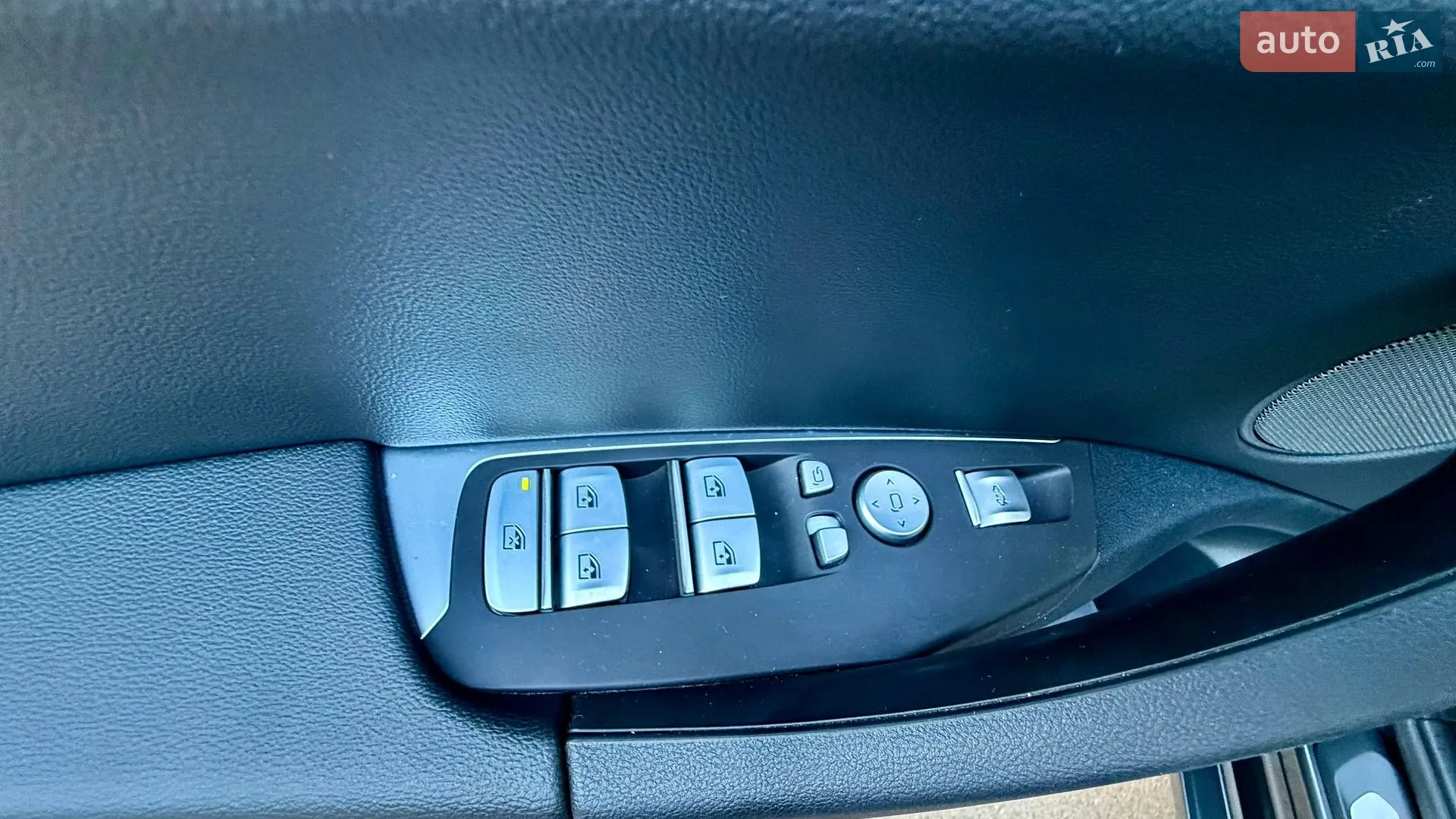 2023 BMW iX3 - мініатюра 36