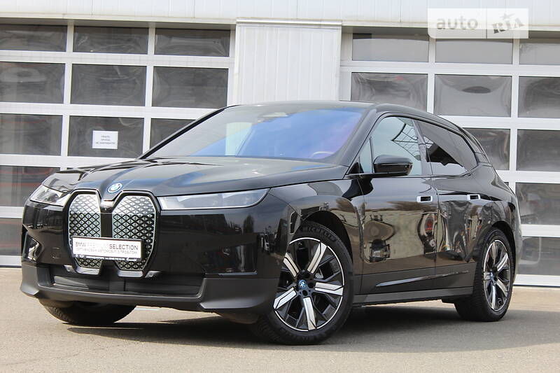 Внедорожник / Кроссовер BMW iX 2021 в 