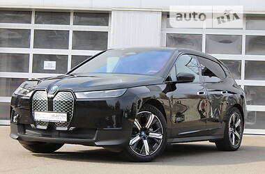 Внедорожник / Кроссовер BMW iX 2021 в 