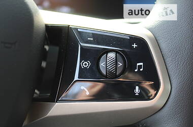 Внедорожник / Кроссовер BMW iX 2021 в 