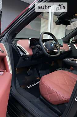 Внедорожник / Кроссовер BMW iX 2022 в 