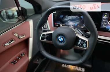 Внедорожник / Кроссовер BMW iX 2022 в 
