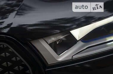 Внедорожник / Кроссовер BMW iX 2022 в 