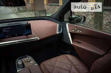 Внедорожник / Кроссовер BMW iX 2022 в 