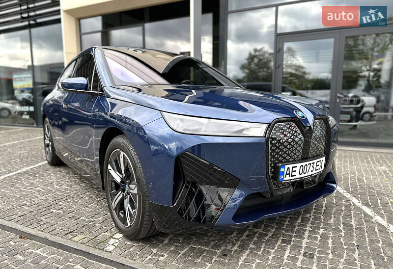 BMW iX 2021