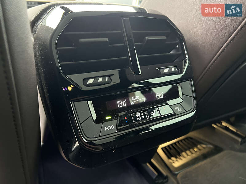 Позашляховик / Кросовер BMW iX 2023 в Києві фото 18 Позашляховик / Кросовер BMW iX 2023 в Києві