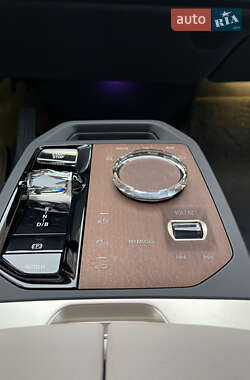 Внедорожник / Кроссовер BMW iX 2022 в Киеве