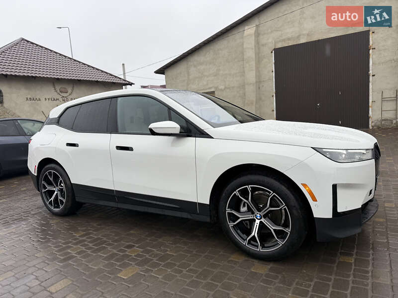 Внедорожник / Кроссовер BMW iX 2023 в Тернополе