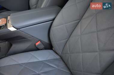 Позашляховик / Кросовер BMW iX 2023 в 