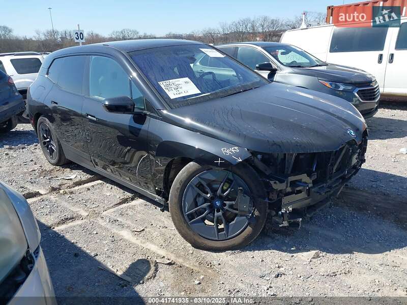 BMW iX 2023