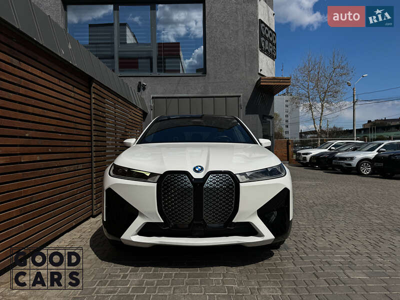 Внедорожник / Кроссовер BMW iX 2023 в 