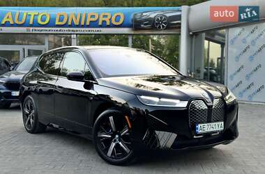 Позашляховик / Кросовер BMW iX 2024 в 