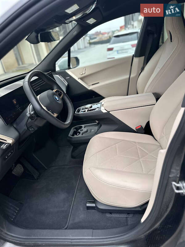 Позашляховик / Кросовер BMW iX 2024 в Тернополі