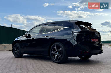 Внедорожник / Кроссовер BMW iX 2023 в 