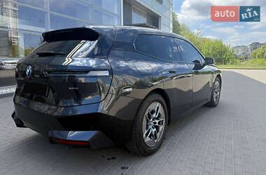 Внедорожник / Кроссовер BMW iX 2022 в 