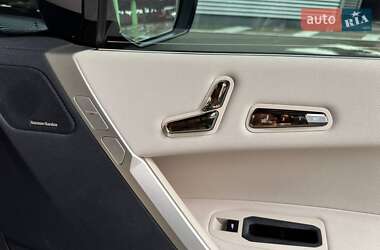 Позашляховик / Кросовер BMW iX 2022 в 