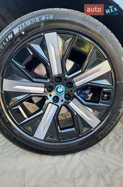 Внедорожник / Кроссовер BMW iX 2023 в 