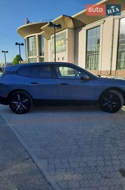 Внедорожник / Кроссовер BMW iX 2023 в 