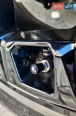 Внедорожник / Кроссовер BMW iX 2023 в 