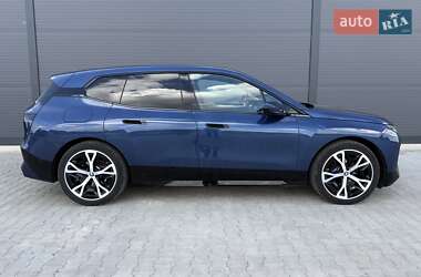 Позашляховик / Кросовер BMW iX 2022 в 