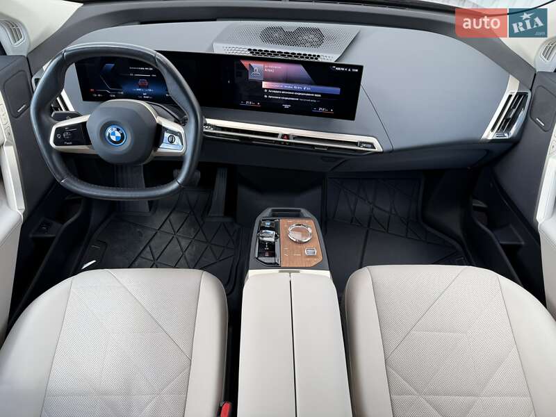 Внедорожник / Кроссовер BMW iX 2021 в Днепре