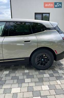 Внедорожник / Кроссовер BMW iX 2023 в Ивано-Франковске