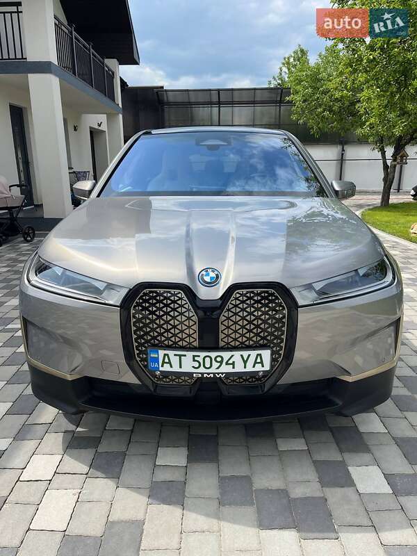 BMW iX 2023