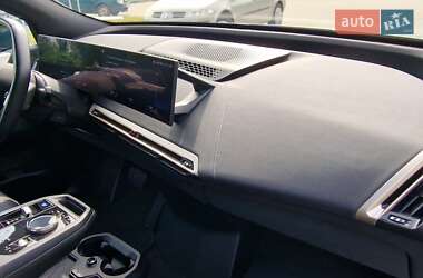 Внедорожник / Кроссовер BMW iX 2023 в 