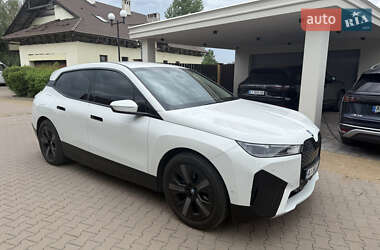 Внедорожник / Кроссовер BMW iX 2022 в 