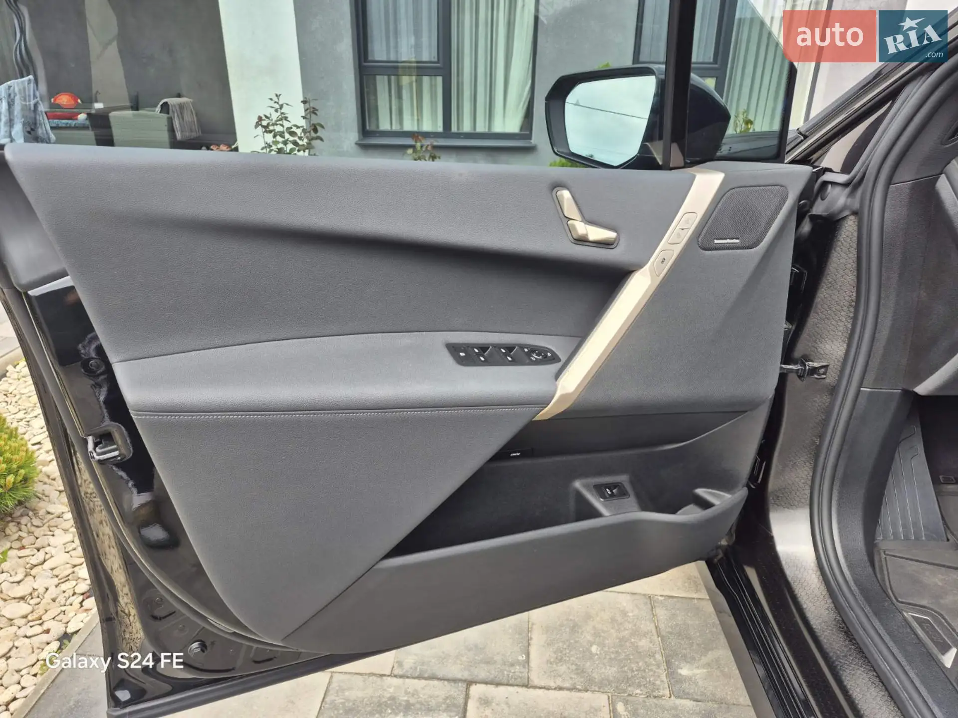 BMW iX 2023 VIN WB523CF03RCP89714 фото оголошення 21 з 29