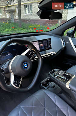 Внедорожник / Кроссовер BMW iX 2022 в 