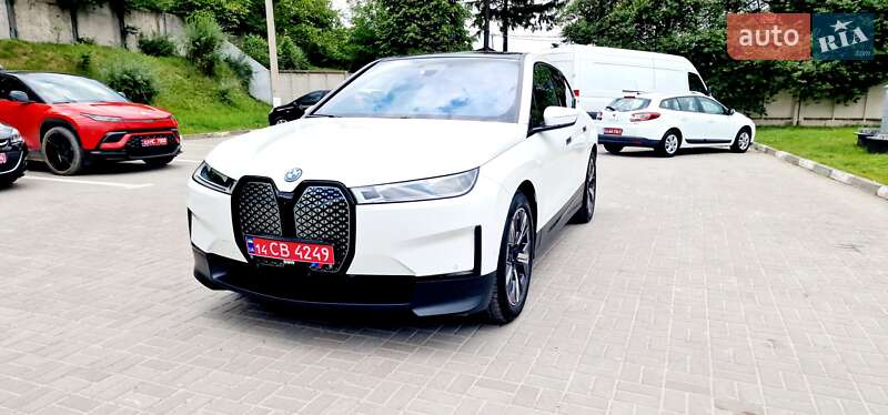 Позашляховик / Кросовер BMW iX 2023 в Тернополі