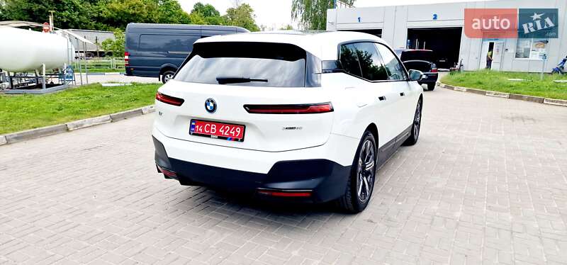 Позашляховик / Кросовер BMW iX 2023 в Тернополі